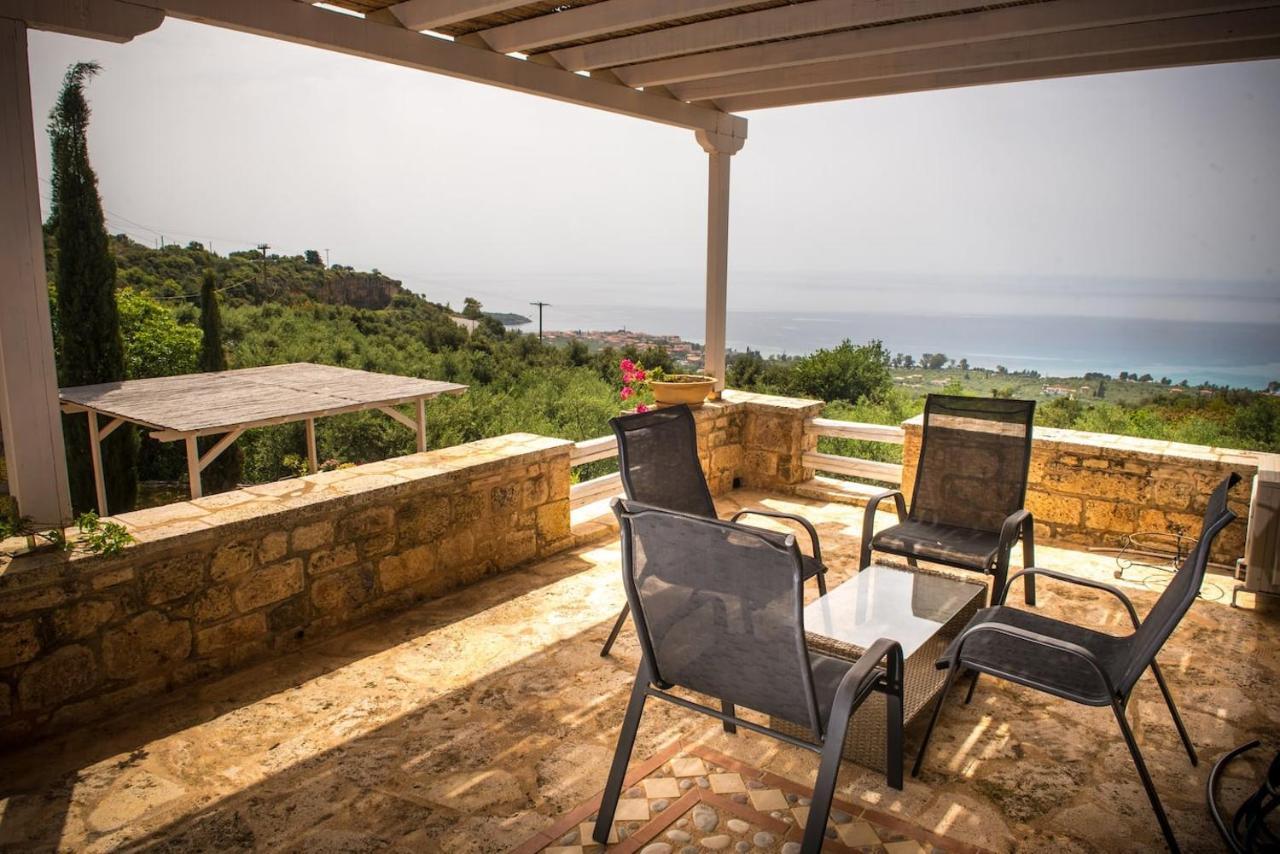 Magnificent, Authentic Private Villa And The Guest House Kardhamili Buitenkant foto