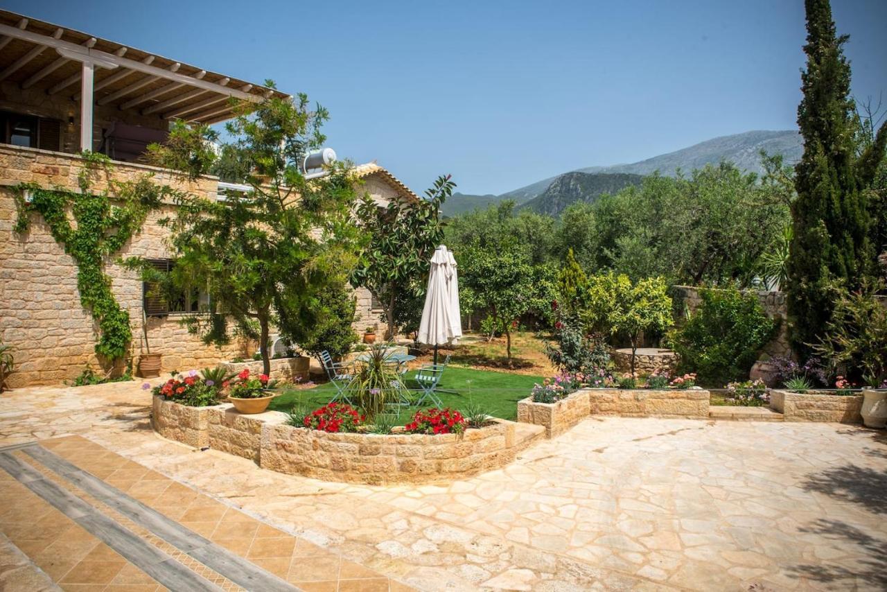 Magnificent, Authentic Private Villa And The Guest House Kardhamili Buitenkant foto