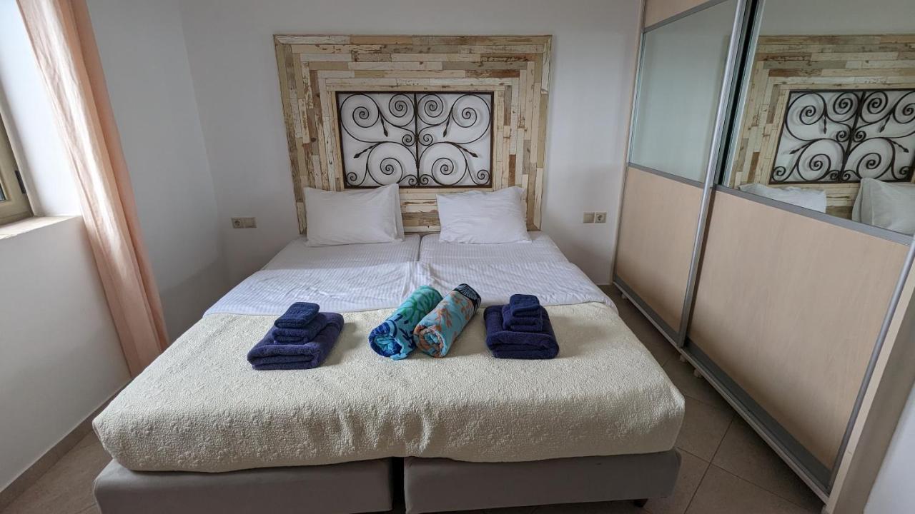 Magnificent, Authentic Private Villa And The Guest House Kardhamili Buitenkant foto